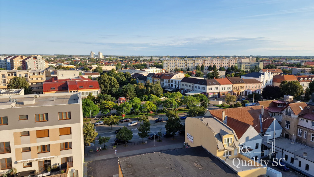 90301 - Jesenského - SENEC - NA PREDAJ 3 izbový byt v pôvodnom stave - ul. Jesenského, blízko centra v Senci