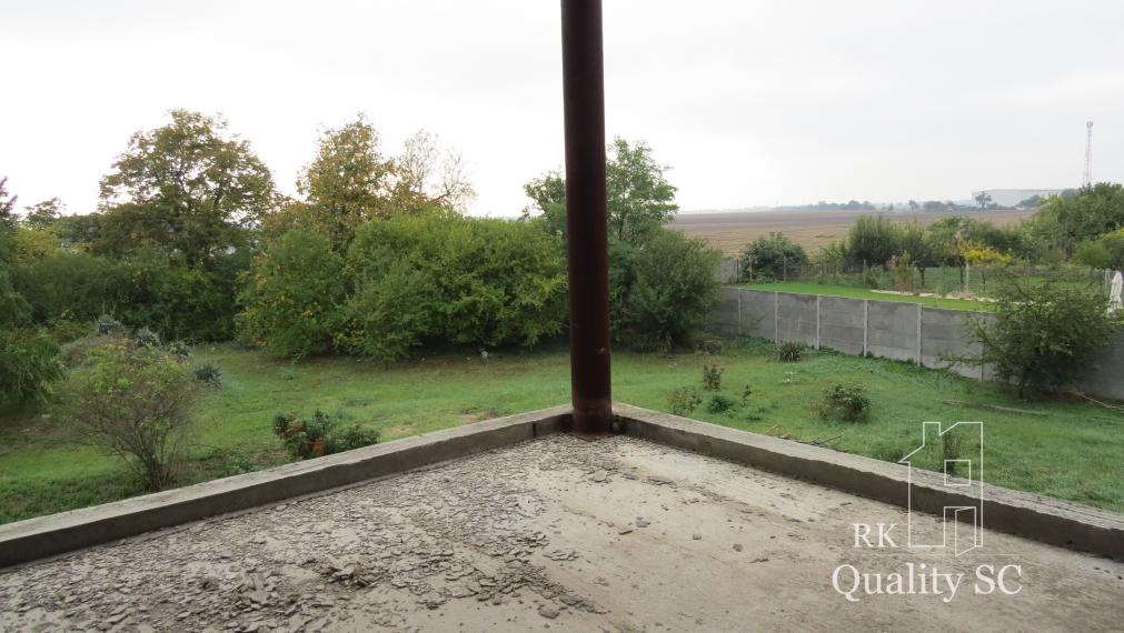 NOVÁ CENA - okr. SENEC - KRÁĽOVÁ PRI SENCI – NA PREDAJ – PRE NÁROČNÝCH rozostavaný rodinný dom v centre obce s veľkým pozemkom vyše 23á