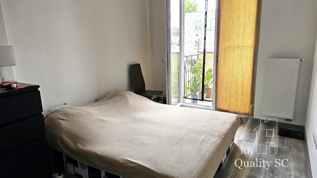 REZERVOVANÉ - SENEC - NA PREDAJ EXKLUZÍVNE IBA U NÁS - 2 izbový byt v centre mesta na Nám. 1. mája v Senci