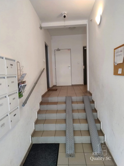 NOVÁ CENA !! SENEC – NA PREDAJ moderný veľkometrážny 2 izbový byt s loggiou bez investícií - ul. Pezinská v Senci