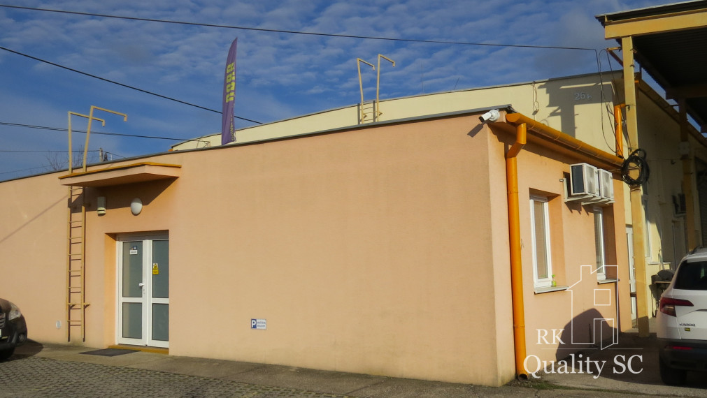 SENEC NA PRENÁJOM ČASŤ - priemyselného  areálu po rekonštrukcii s výbornou dostupnosťou