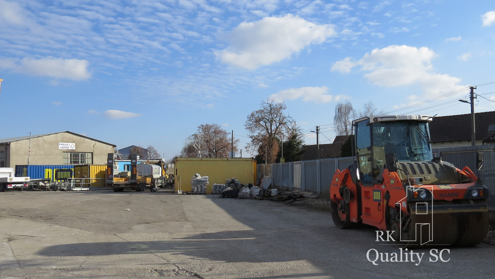 SENEC NA PRENÁJOM ČASŤ - priemyselného  areálu po rekonštrukcii s výbornou dostupnosťou