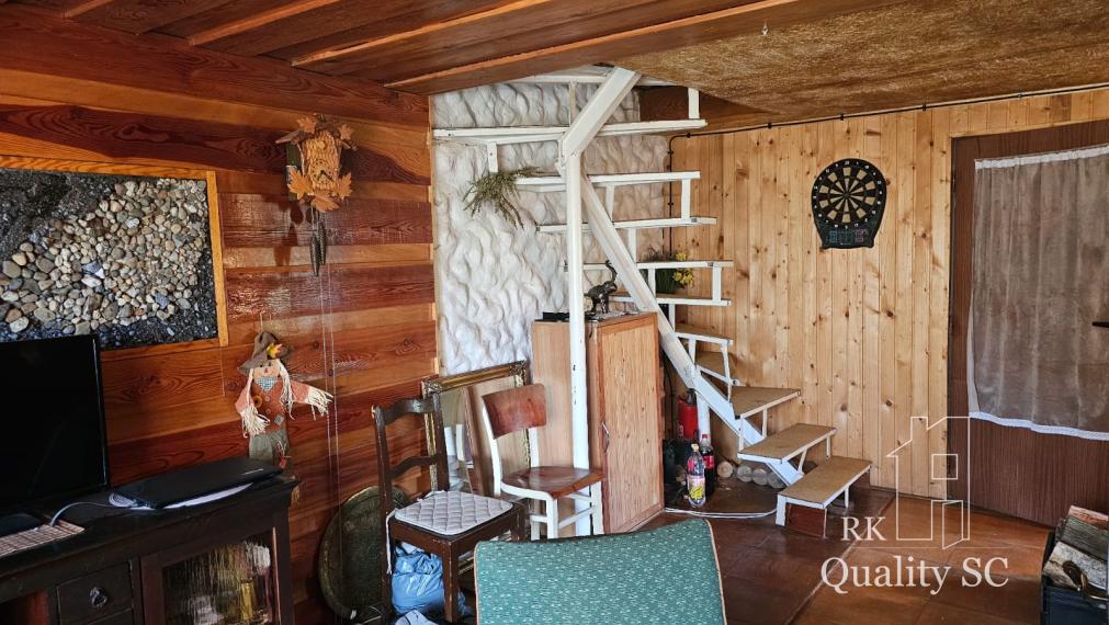 Kysuce - Obec Klokočov časť Vrchpredmier - EXKLUZÍVNE NA PREDAJ 3 izbová murovaná rekreačná chata v lone prírody