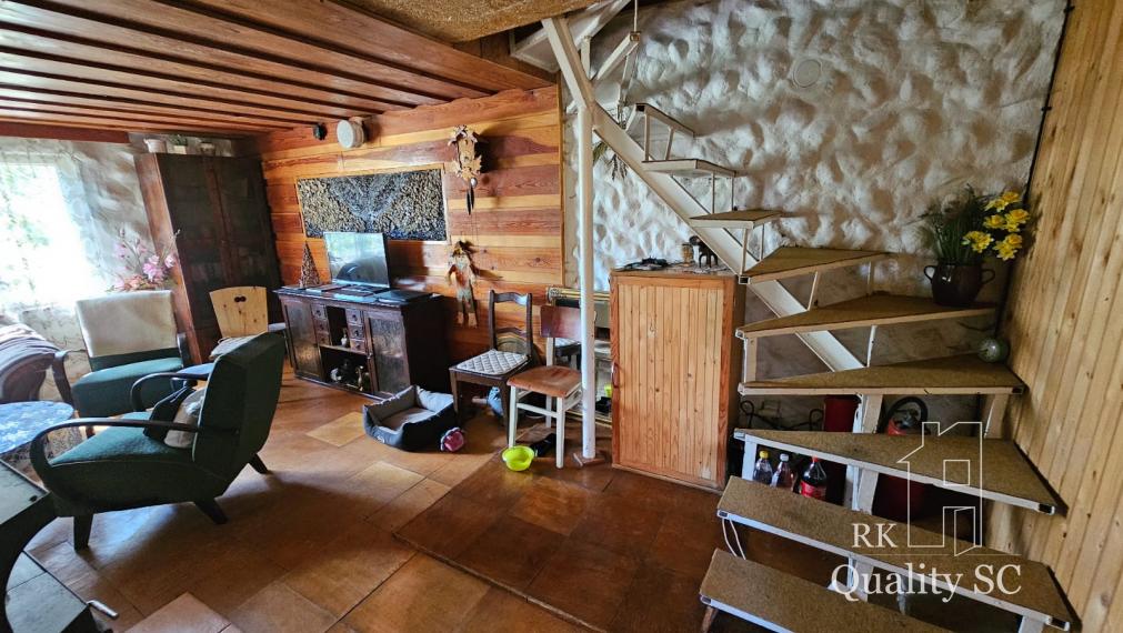 Kysuce - Obec Klokočov časť Vrchpredmier - EXKLUZÍVNE NA PREDAJ 3 izbová murovaná rekreačná chata v lone prírody