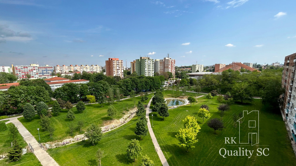 PREDANÉ - TRNAVA - NA PREDAJ 4 izbový investičný byt vo vyhľadávanom centre - Hlboká ul. v Trnave