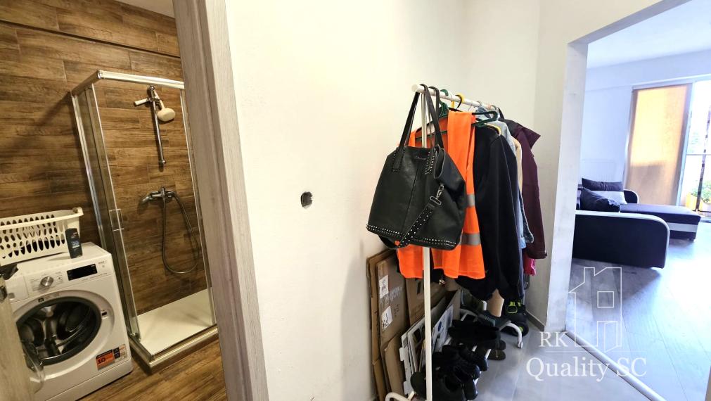 SENEC - NA PREDAJ EXKLUZÍVNE IBA U NÁS - 2 izbový byt v centre mesta na Nám. 1. mája v Senci