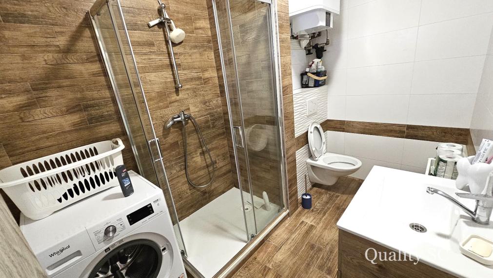 SENEC - NA PREDAJ EXKLUZÍVNE IBA U NÁS - 2 izbový byt v centre mesta na Nám. 1. mája v Senci