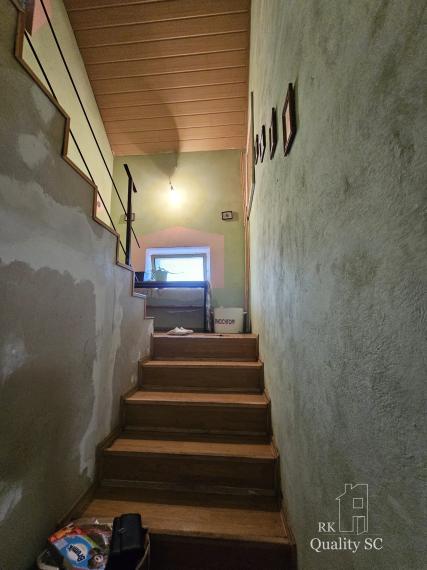 NOVÁ CENA - Okr. Senec - TUREŇ - EXKLUZÍVNE NA PREDAJ rodinný dom na 8 á pozemku s veľkometrážnymi izbami