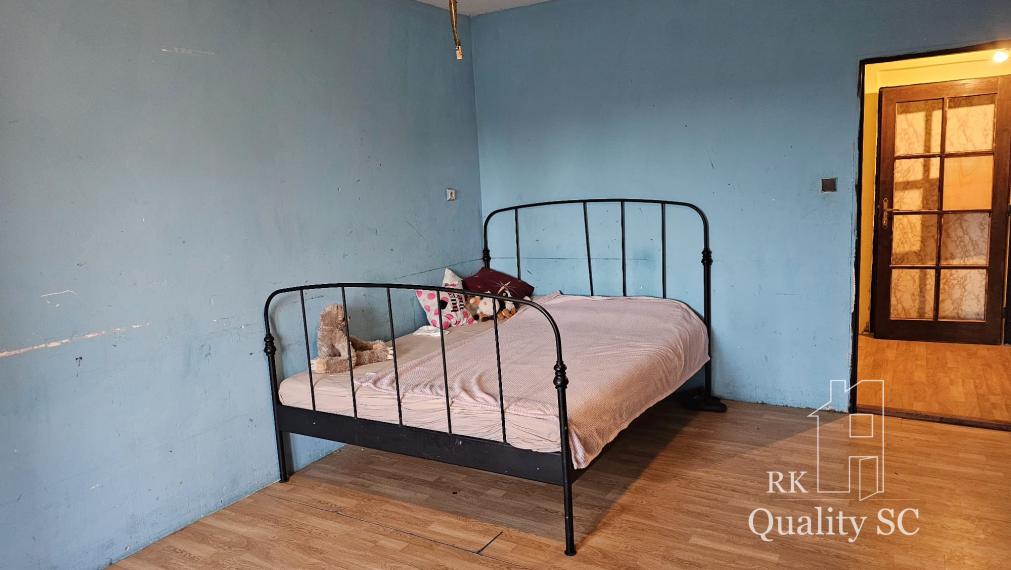 NOVÁ CENA - Okr. Senec - TUREŇ - EXKLUZÍVNE NA PREDAJ rodinný dom na 8 á pozemku s veľkometrážnymi izbami