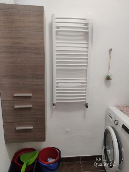 SENEC – NA PREDAJ moderný veľkometrážny 2 izbový byt s loggiou bez investícií - ul. Pezinská v Senci