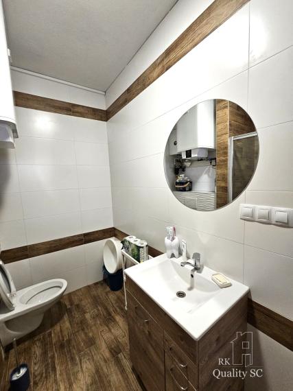 SENEC - NA PREDAJ EXKLUZÍVNE IBA U NÁS - 2 izbový byt v centre mesta na Nám. 1. mája v Senci