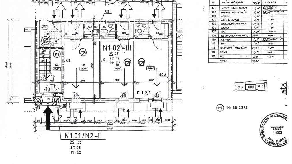 NA PREDAJ – polyfunkčný objekt v úplnom centre mesta Senec - obchodný priestor na prízemí a kancelárie na poschodí - pri pešej zóne
