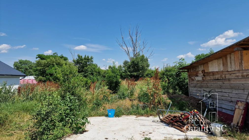 SENEC – PREDÁME  stavebný pozemok  o rozlohe 35 á na Nitrianskej ulici v Senci