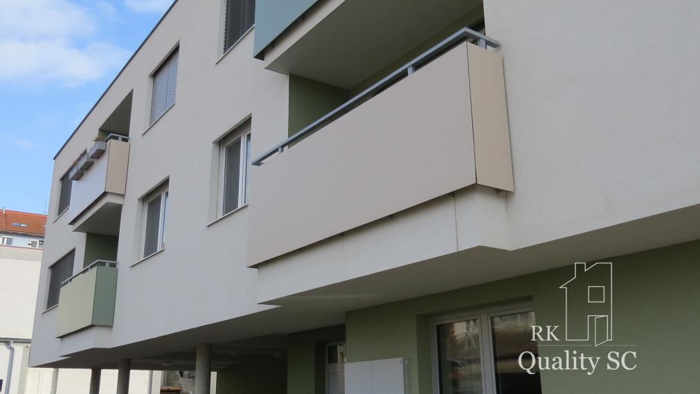 SENEC – NA PRENÁJOM - exkluzívny 3 izbový byt v novostavbe v úplnom centre mesta s parkovaním - pri pešej zóne