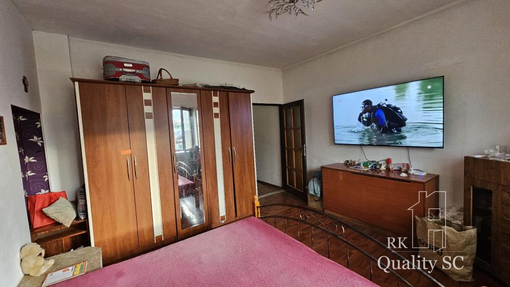 NOVÁ CENA - Okr. Senec - TUREŇ - EXKLUZÍVNE NA PREDAJ rodinný dom na 8 á pozemku s veľkometrážnymi izbami