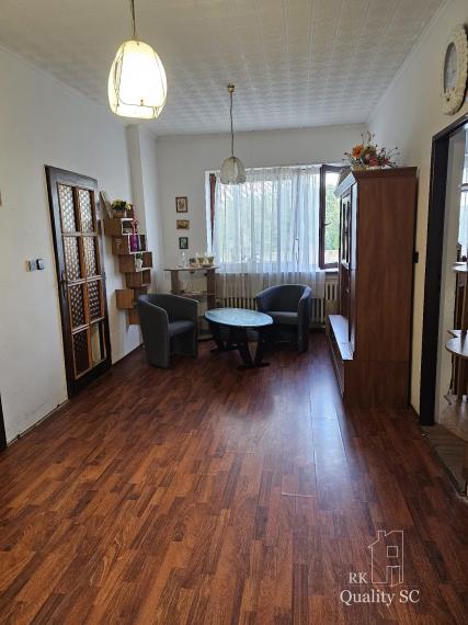 NOVÁ CENA - Okr. Senec - TUREŇ - EXKLUZÍVNE NA PREDAJ rodinný dom na 8 á pozemku s veľkometrážnymi izbami