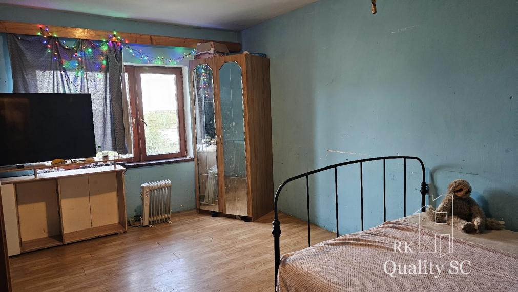 NOVÁ CENA - Okr. Senec - TUREŇ - EXKLUZÍVNE NA PREDAJ rodinný dom na 8 á pozemku s veľkometrážnymi izbami