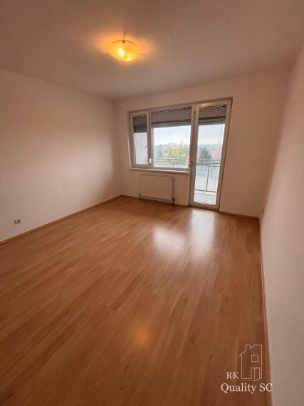 SENEC - NA PREDAJ 2 izbový byt s vlastným parkovaním, pri Striebornom jazere - ul. Zemplínska v Senci