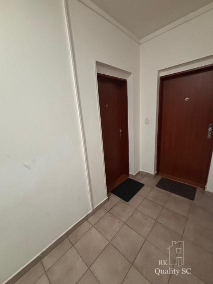 SENEC - NA PREDAJ 2 izbový byt s vlastným parkovaním, pri Striebornom jazere - ul. Zemplínska v Senci