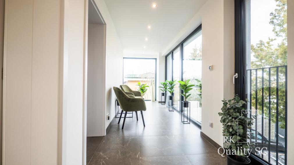 NOVÁ CENA - SENEC SLNEČNÉ JAZERÁ JUH – NA PREDAJ – novostavba rekreačný dom – chata PRE NÁROČNÝCH aj na trvalé bývanie