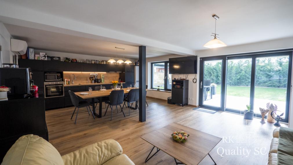 NOVÁ CENA - SENEC SLNEČNÉ JAZERÁ JUH – NA PREDAJ – novostavba rekreačný dom – chata PRE NÁROČNÝCH aj na trvalé bývanie