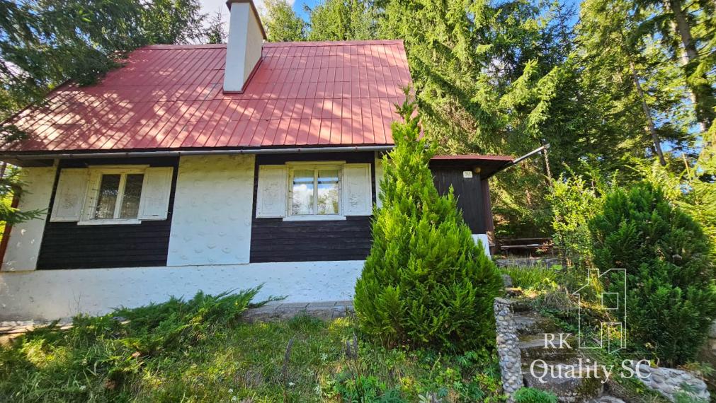 NOVÁ CENA !! Kysuce - Obec Klokočov časť Vrchpredmier - EXKLUZÍVNE NA PREDAJ 3 izbová murovaná rekreačná chata v lone prírody