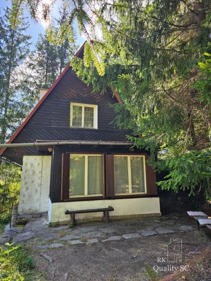 NOVÁ CENA !! Kysuce - Obec Klokočov časť Vrchpredmier - EXKLUZÍVNE NA PREDAJ 3 izbová murovaná rekreačná chata v lone prírody