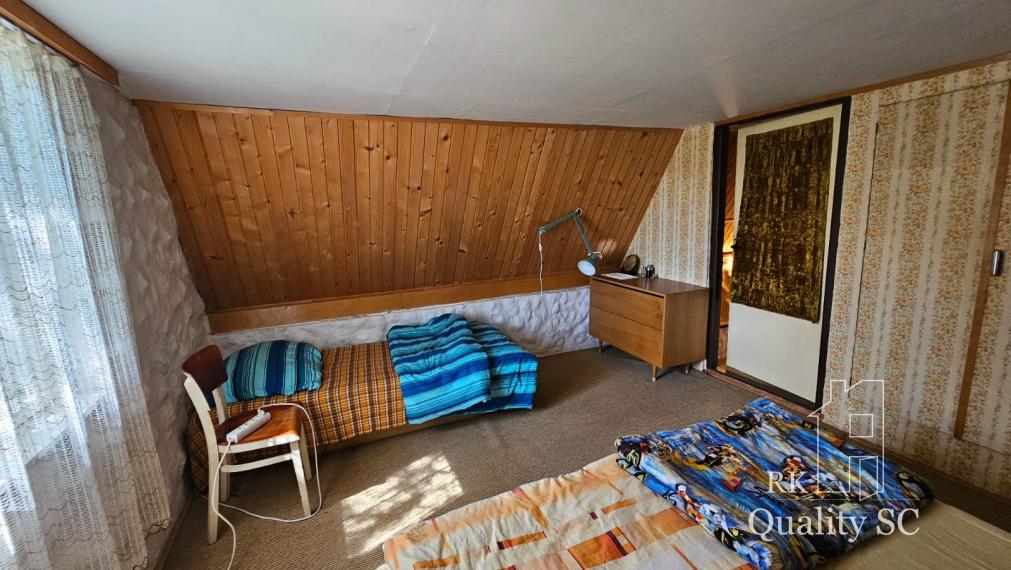 NOVÁ CENA !! Kysuce - Obec Klokočov časť Vrchpredmier - EXKLUZÍVNE NA PREDAJ 3 izbová murovaná rekreačná chata v lone prírody