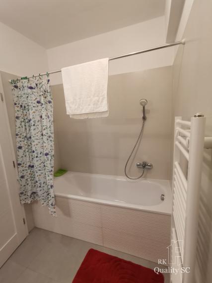 SENEC - NA PRENÁJOM - veľkometrážny 2 izbový byt s vlastným garážovým státím - Senec Gardens