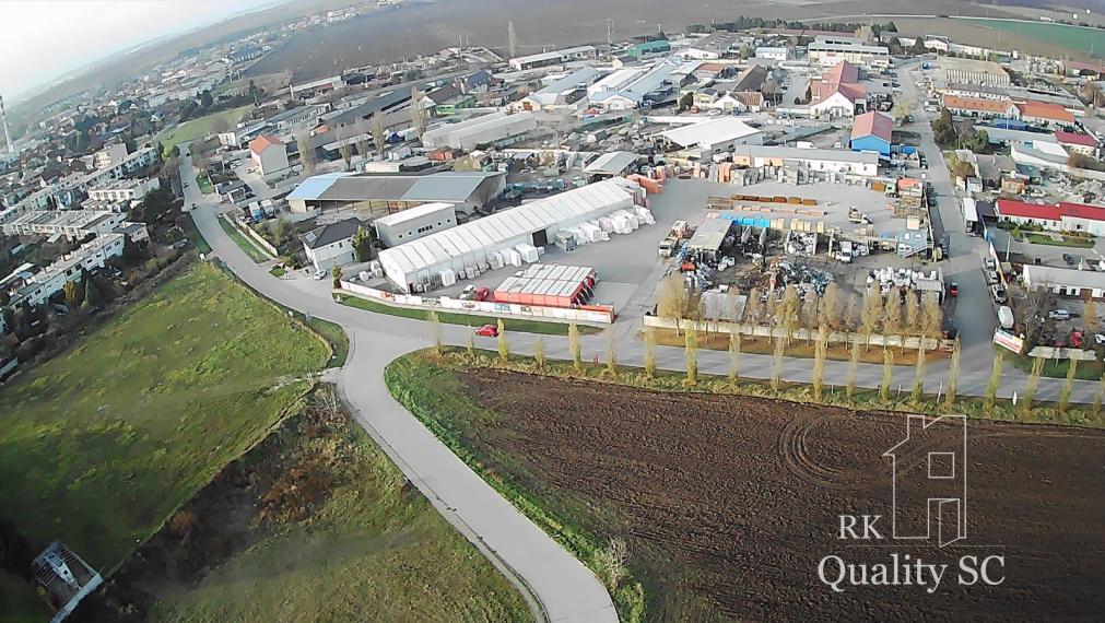 SENEC - NA PREDAJ stavebný pozemok pre šport a rekreáciu aj pre developerov SLNEČNÉ JAZERÁ SEVER - zvýhodnená cena