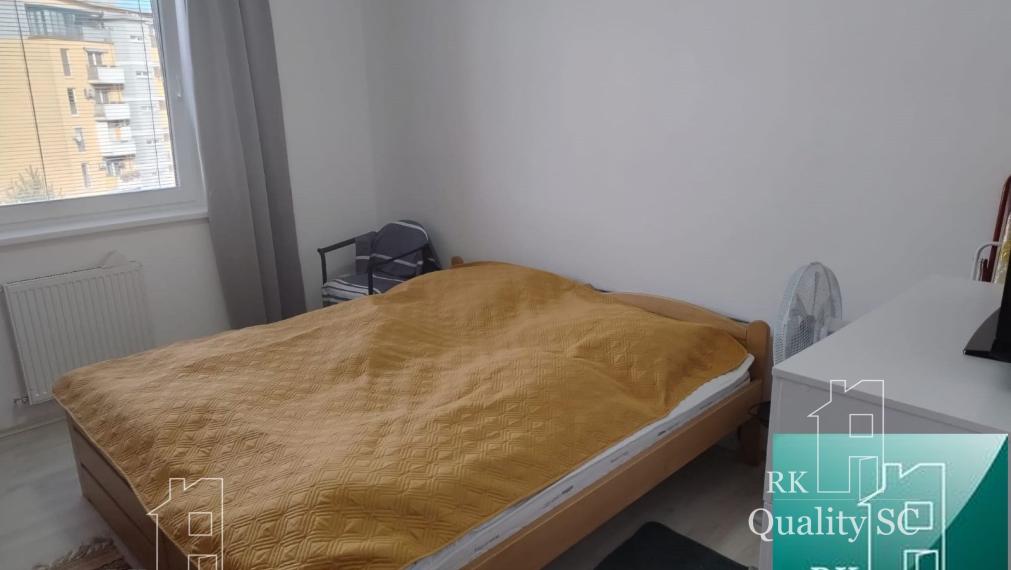 NOVÁ CENA !! SENEC – NA PREDAJ moderný veľkometrážny 2 izbový byt s loggiou bez investícií - ul. Pezinská v Senci