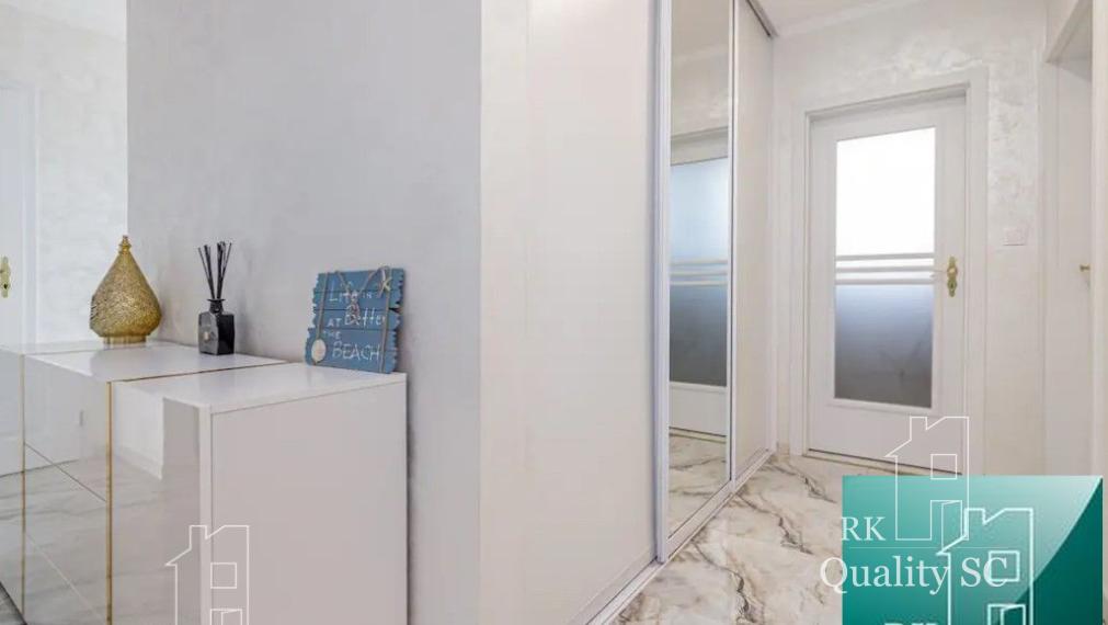 Okr. SENEC - Hrubá Borša Green Resort - NA PREDAJ kompletne zariadený rodinný dom - 3 izbová novostavba typu bungalov