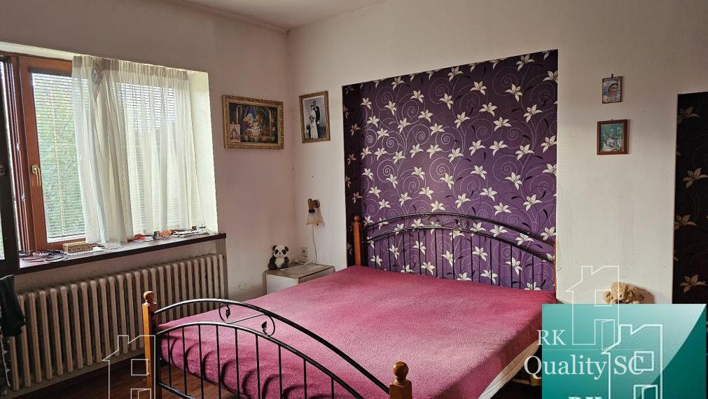 NOVÁ CENA - Okr. Senec - TUREŇ - EXKLUZÍVNE NA PREDAJ rodinný dom na 8 á pozemku s veľkometrážnymi izbami