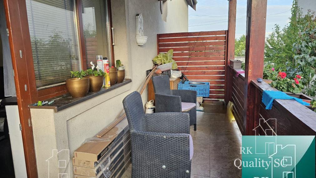 NOVÁ CENA - Okr. Senec - TUREŇ - EXKLUZÍVNE NA PREDAJ rodinný dom na 8 á pozemku s veľkometrážnymi izbami