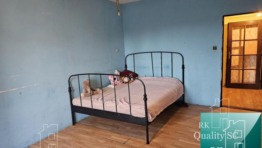 NOVÁ CENA - Okr. Senec - TUREŇ - EXKLUZÍVNE NA PREDAJ rodinný dom na 8 á pozemku s veľkometrážnymi izbami