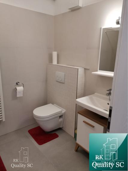 SENEC - NA PRENÁJOM - veľkometrážny 2 izbový byt s vlastným garážovým státím - Senec Gardens