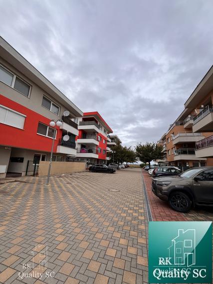 SENEC - EXKLUZÍVNE NA PREDAJ 3 izbový byt s vlastným kúrením, vo vyhľadávanej lokalite pri Slnečných jazerách - Viladomy - ul. Dlhá v Senci