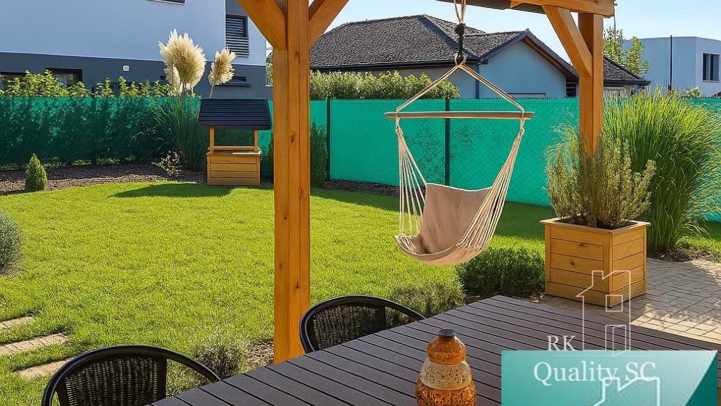 okr. Senec - MILOSLAVOV - NA PREDAJ 3 izbový byt v rodinnom dome so záhradou na skok od Bratislavy