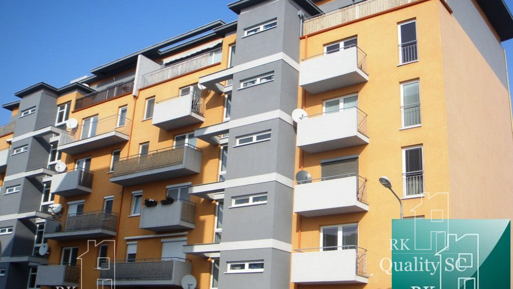 PREDANÉ - SENEC - NA PREDAJ 1 izbový byt s balkónom a parkingom Pezinská ul. v Senci