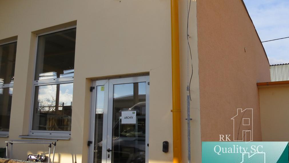 SENEC NA PRENÁJOM ČASŤ - priemyselného  areálu po rekonštrukcii s výbornou dostupnosťou