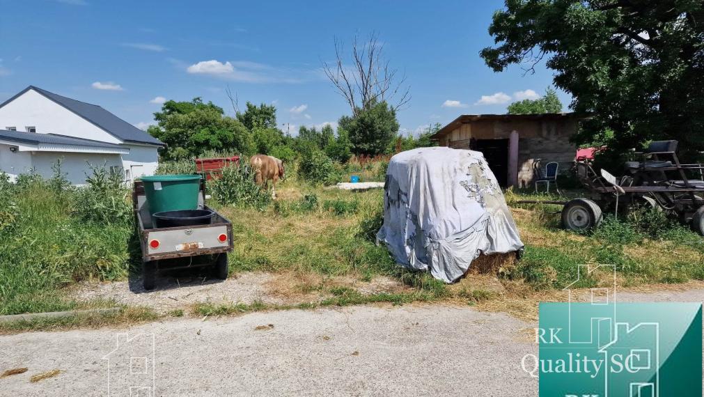 SENEC – PREDÁME  stavebný pozemok  o rozlohe 35 á na Nitrianskej ulici v Senci