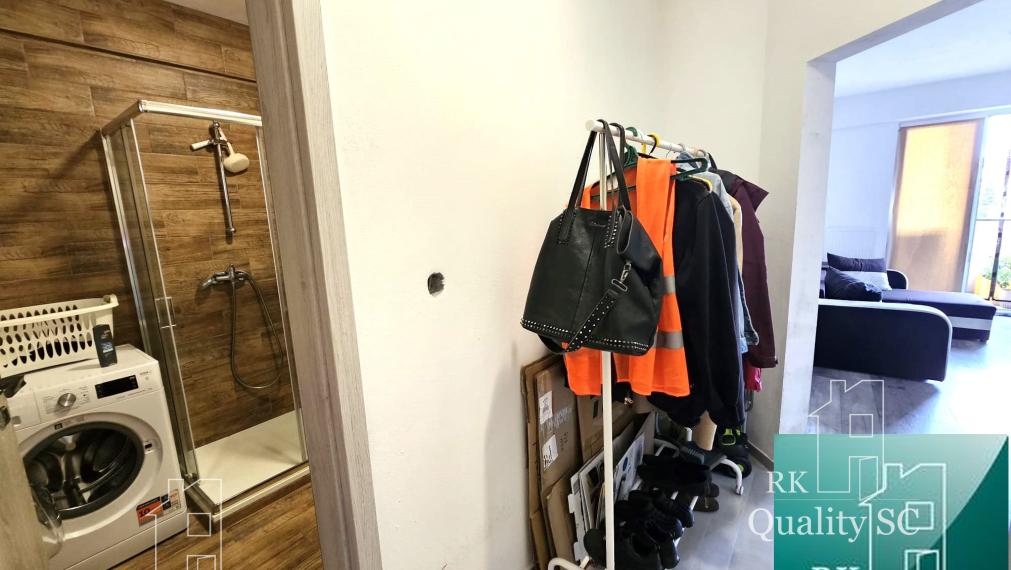 REZERVOVANÉ - SENEC - NA PREDAJ EXKLUZÍVNE IBA U NÁS - 2 izbový byt v centre mesta na Nám. 1. mája v Senci