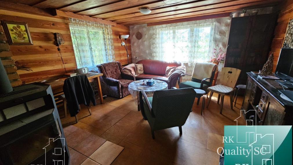 NOVÁ CENA !! Kysuce - Obec Klokočov časť Vrchpredmier - EXKLUZÍVNE NA PREDAJ 3 izbová murovaná rekreačná chata v lone prírody
