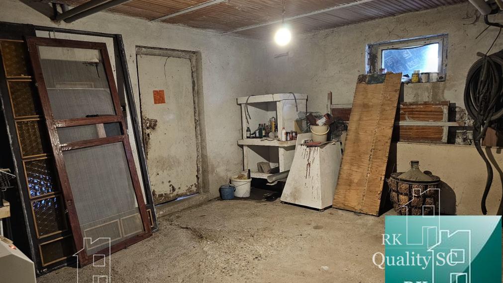 NOVÁ CENA - Okr. Senec - TUREŇ - EXKLUZÍVNE NA PREDAJ rodinný dom na 8 á pozemku s veľkometrážnymi izbami