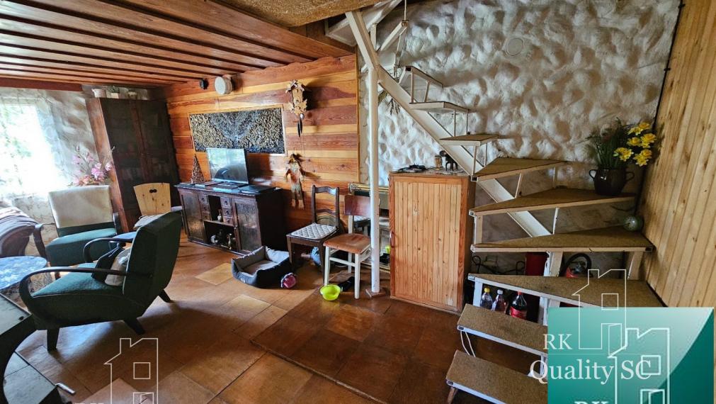 NOVÁ CENA !! Kysuce - Obec Klokočov časť Vrchpredmier - EXKLUZÍVNE NA PREDAJ 3 izbová murovaná rekreačná chata v lone prírody