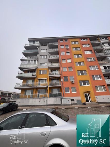 SENEC - NA PREDAJ 2 izbový byt s vlastným parkovaním, pri Striebornom jazere - ul. Zemplínska v Senci