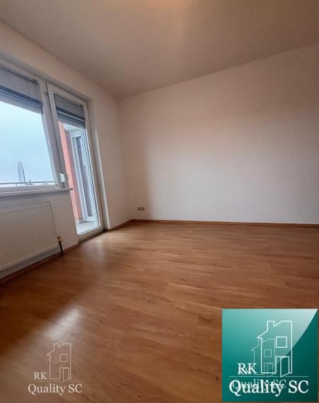 SENEC - NA PREDAJ 2 izbový byt s vlastným parkovaním, pri Striebornom jazere - ul. Zemplínska v Senci