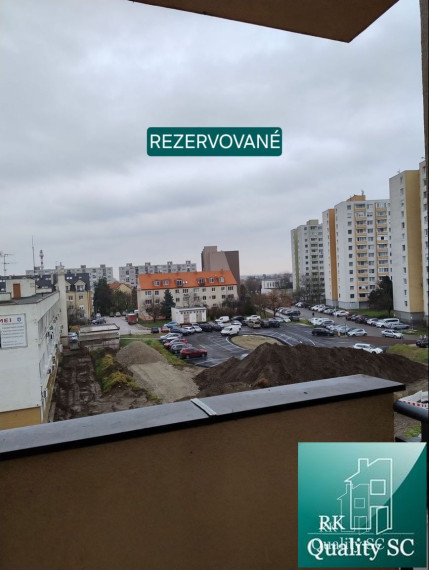 PRENAJATÉ - SENEC - NA PRENÁJOM 1 izbový byt v úplnom centre mesta - pri pešej zóne v Senci