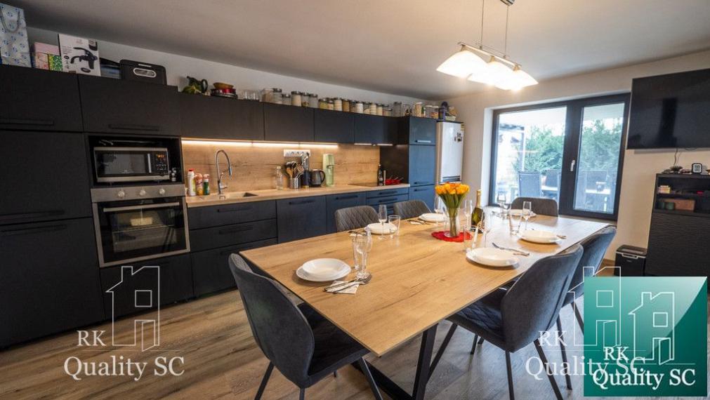 NOVÁ CENA - SENEC SLNEČNÉ JAZERÁ JUH – NA PREDAJ – novostavba rekreačný dom – chata PRE NÁROČNÝCH aj na trvalé bývanie