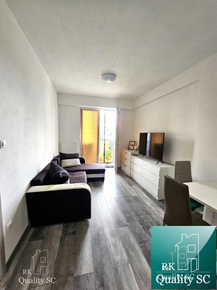 REZERVOVANÉ - SENEC - NA PREDAJ EXKLUZÍVNE IBA U NÁS - 2 izbový byt v centre mesta na Nám. 1. mája v Senci